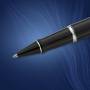 Waterman Expert stylo roller | noir brillant avec attributs chromés | pointe fine | encre noire | coffret cadeau